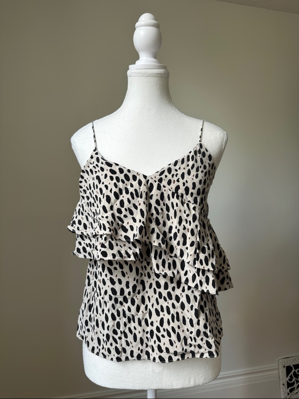 J. CREW 100% Silk Ruffle Tiered Animal Preppy Girly Summer Print Tank Top Size 2